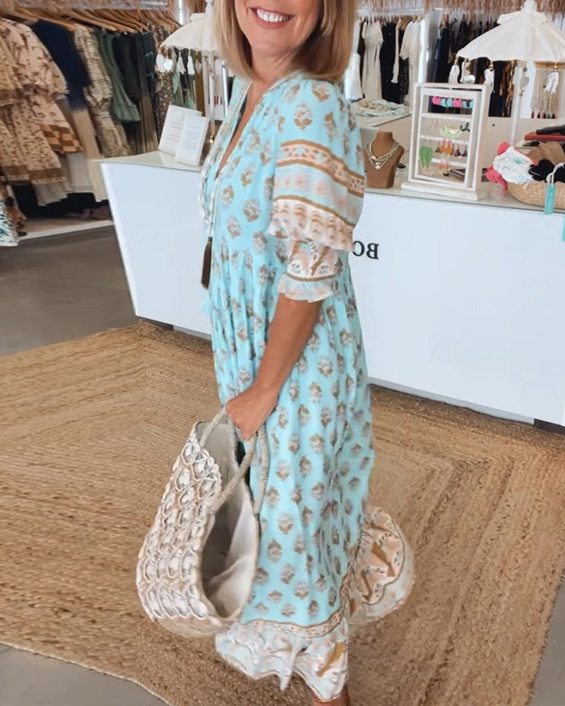 Sienny - Casual Printed V-neck Half Sleeve Dress