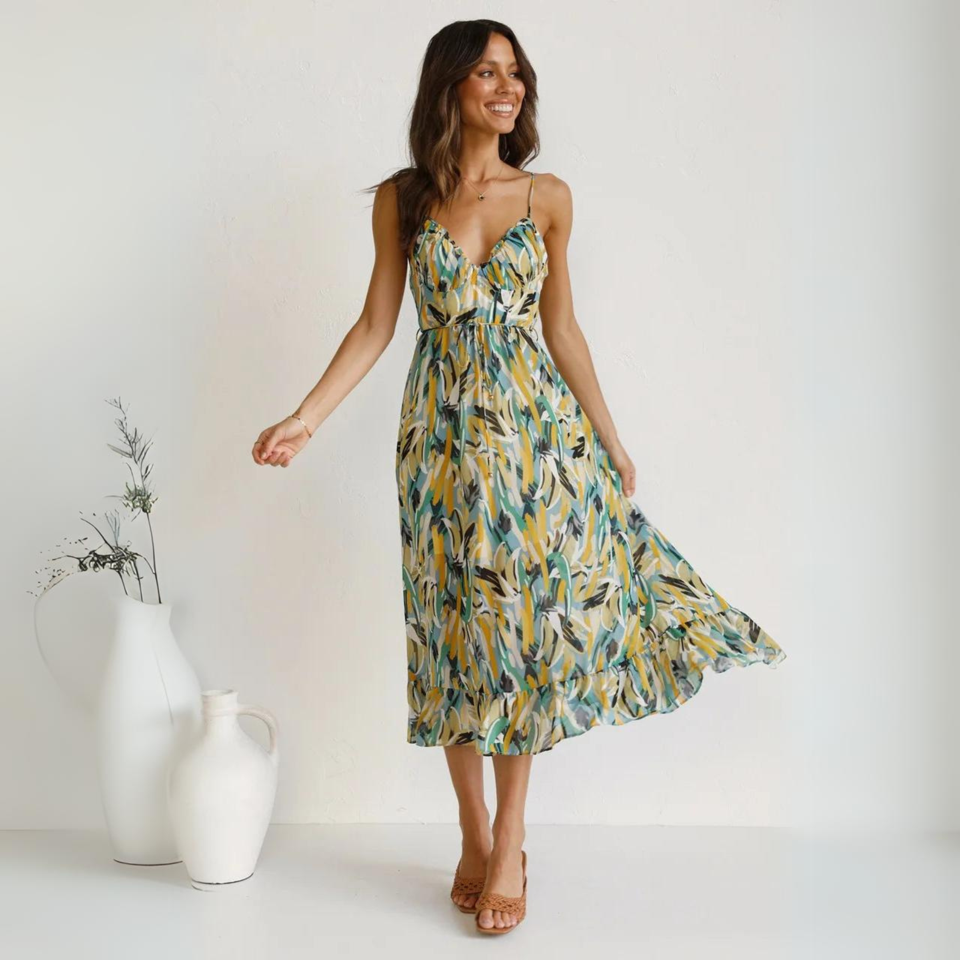 Jamy - Elegant Dress